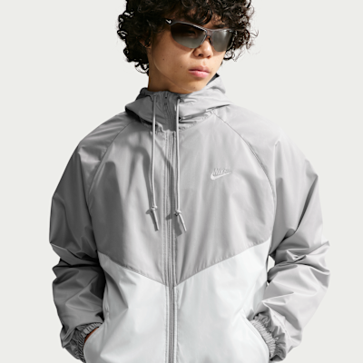 NIKE ナイロンジャケット　シルバー Nike Windrunner Men's Lined Jacket. Nike.com